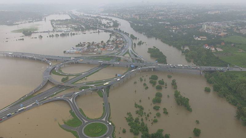 Povodně 2013: Takhle to vypadá na pražském okruhu
