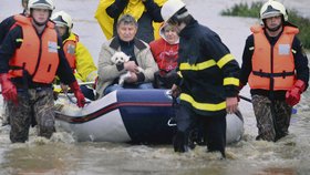 Troubky byly symbolem ničivým povodních v roce 1997. Povodně je tehdy defacto vymazaly z mapy republiky. V květnu 2010 se situace takřka opakovala.