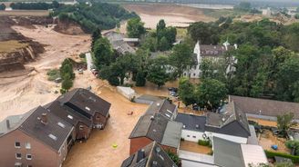 Tuzemský export záplavami v Německu ohrožen není. Tamní pojišťovny čekají rekordní účet