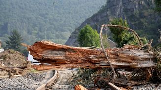 Zboží z Číny naráží na nové překážky. Exportéry zdrtila pandemie i záplavy v Německu