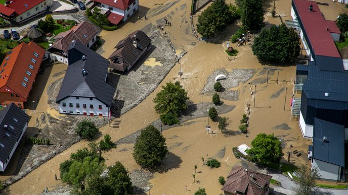 Následky povodní ve slovinských Korutanech