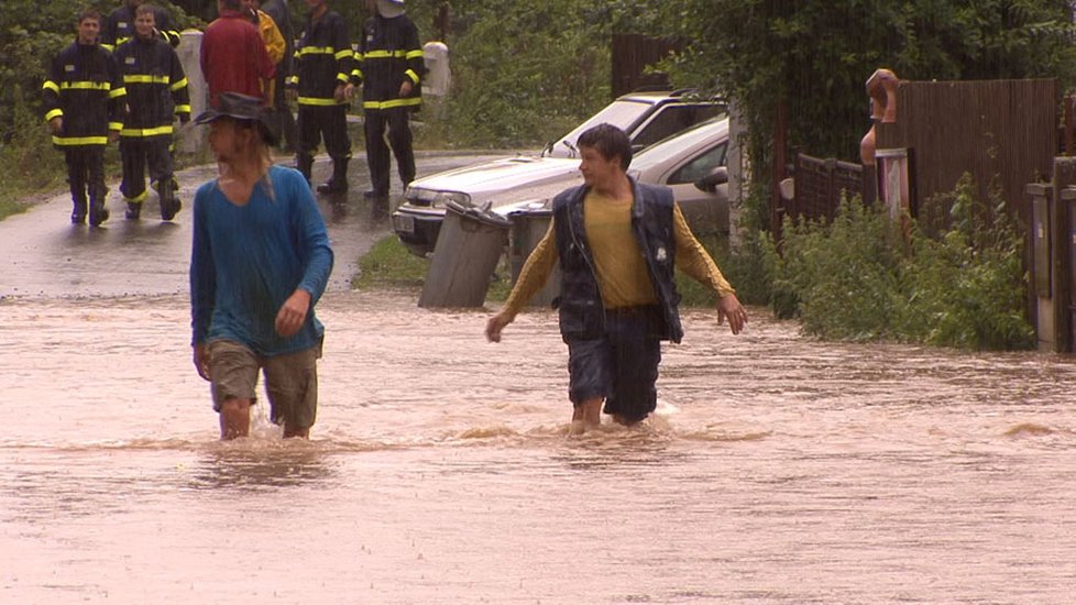 Voda vyplavila v sobotu Svídnici a další vesnice na Chrudimsku.