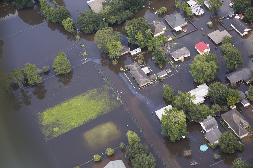 Největší katastrofa od Katriny: Povodně v Louisianě zabily už 13 lidí