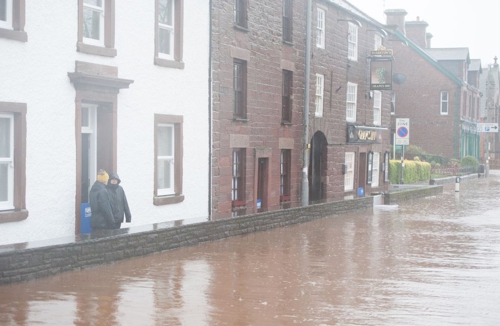 Povodně ve městě Appleby v hrabství Cumbria v severozápadní Anglii.