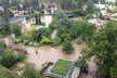 Povodňová situace v pražské zoo, jak ji zachytil její ředitel Miroslav Bobek 3. řevna časně ráno a zveřejnil na svém profilu na Facebooku.