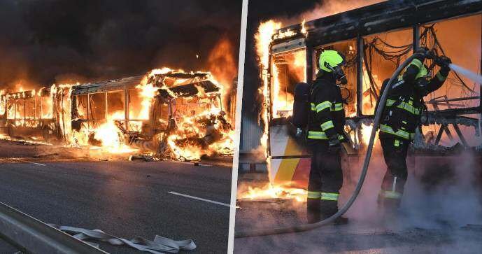Na Liberecku shořel autobus, který vezl 30 lidí