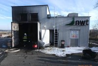 Na Plzeňsku hořelo v bioplynové stanici: Jeden vážně zraněný muž a škoda 18 milionů
