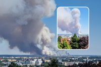 Mohutný požár nedaleko Bratislavy: Na město se valí hustý dým!