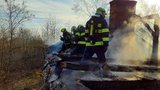 Střechu léčebny v Brně zničil požár: Z památky je ještě větší ruina
