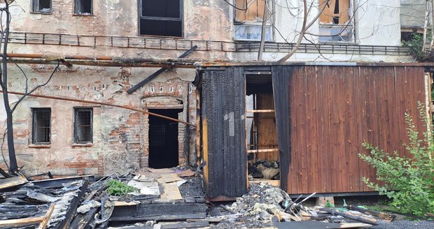 Kriminalisté vyšetřili požár v Brně: Cizinec chtěl upálit bývalou manželku