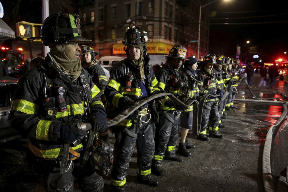 Smrtící požár v Bronxu.
