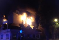 Casino v Hodoníně zachvátily plameny: Byly slyšet výbuchy!