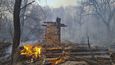Požár se šířil okolo vesnice Volodymyrivka , která se nachází v oblasti nedaleko atomové elektrárny Černobyl
