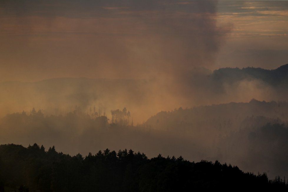 Požár v Českém Švýcarsku poblíž obce Mezná. (26.7.2022)