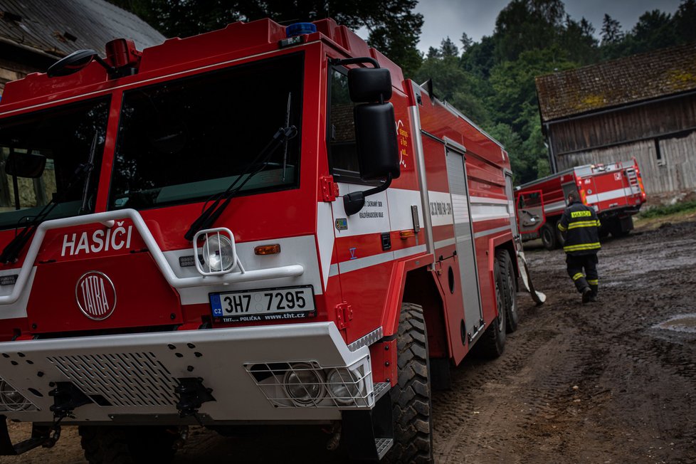 Boj s požárem v Českém Švýcarsku (30. 7. 2022)