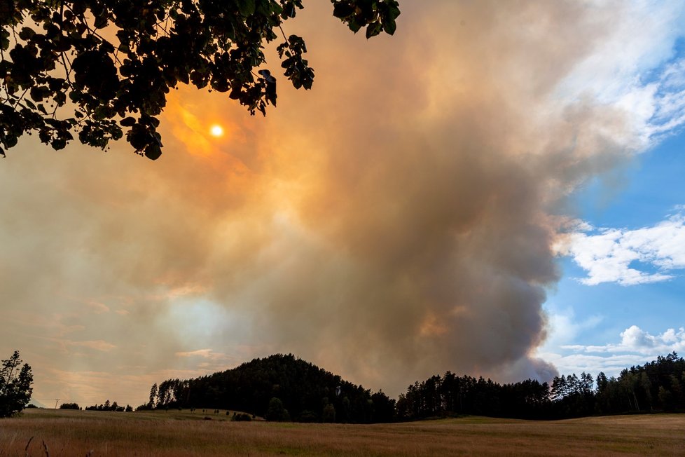 Požár v Českém Švýcarsku (26.7.2022)