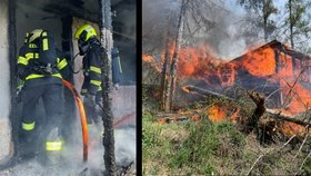 Hasiči v sobotu bojovali s požárem chaty na Brněnské přehradě, zřejmě ji zapálil žhář.