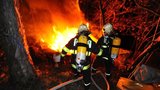 Na Znojemsku zapálil muž (24) dům s příbuznou! Před policií prchl do lesa, jedl sníh a šípky