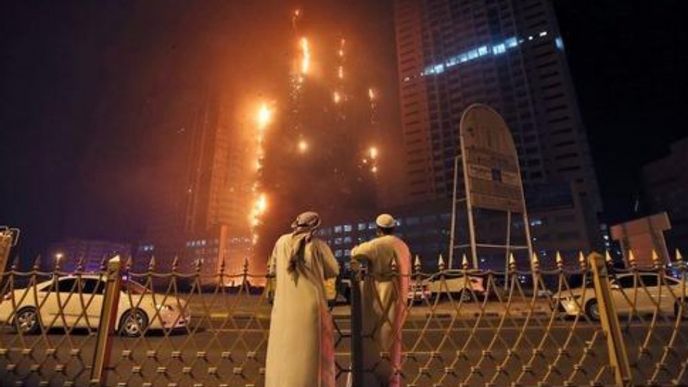 požár Dubajského obytného mrakodrapu