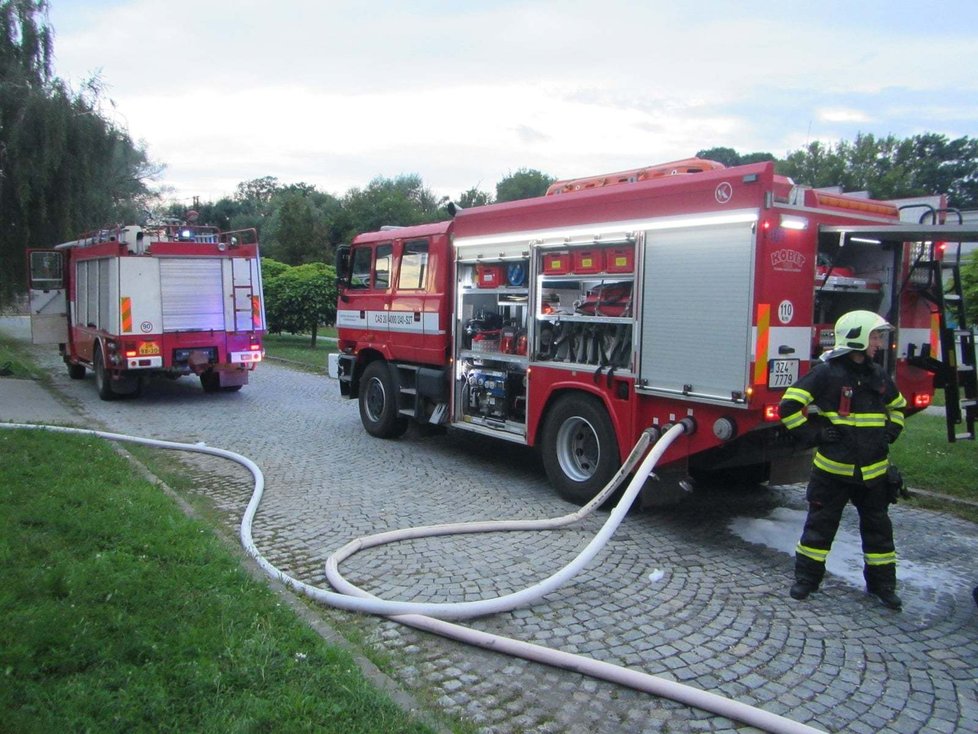 V Uherském Hradišti hořela galvanovna, předběžná škoda je deset mil. Kč