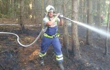Obří požár v Českém Švýcarsku: Příběh jednoho z hasičských hrdinů