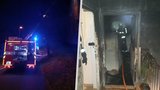 Noční požár zničil byt na Praze 3: Škoda je půl milionu korun. Hasiči z domu vyvedli 11 lidí 