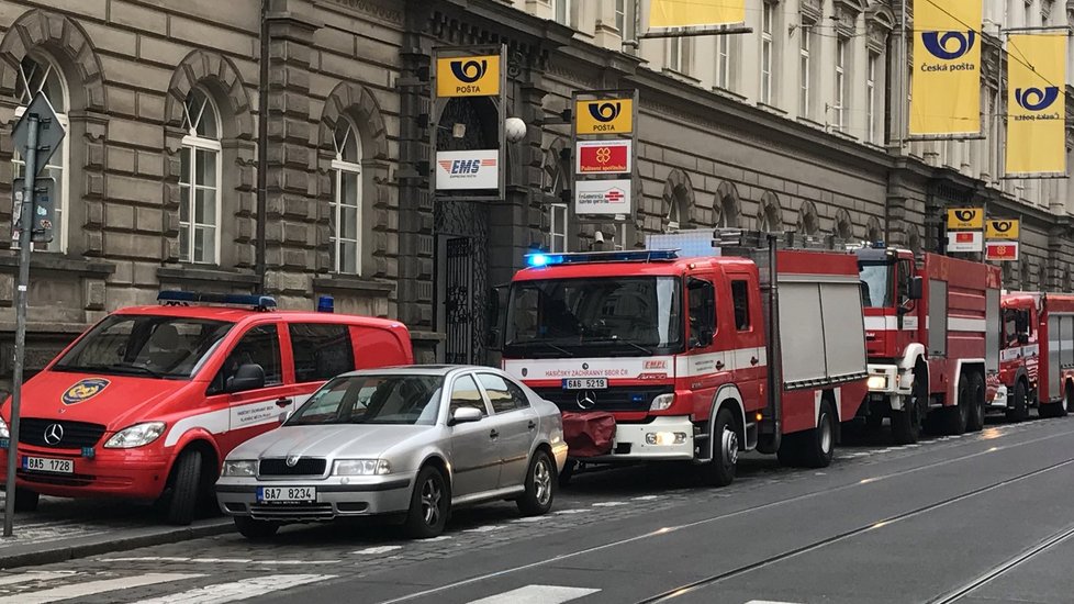 V hotelové kuchyni v centru Prahy vypukl požár.