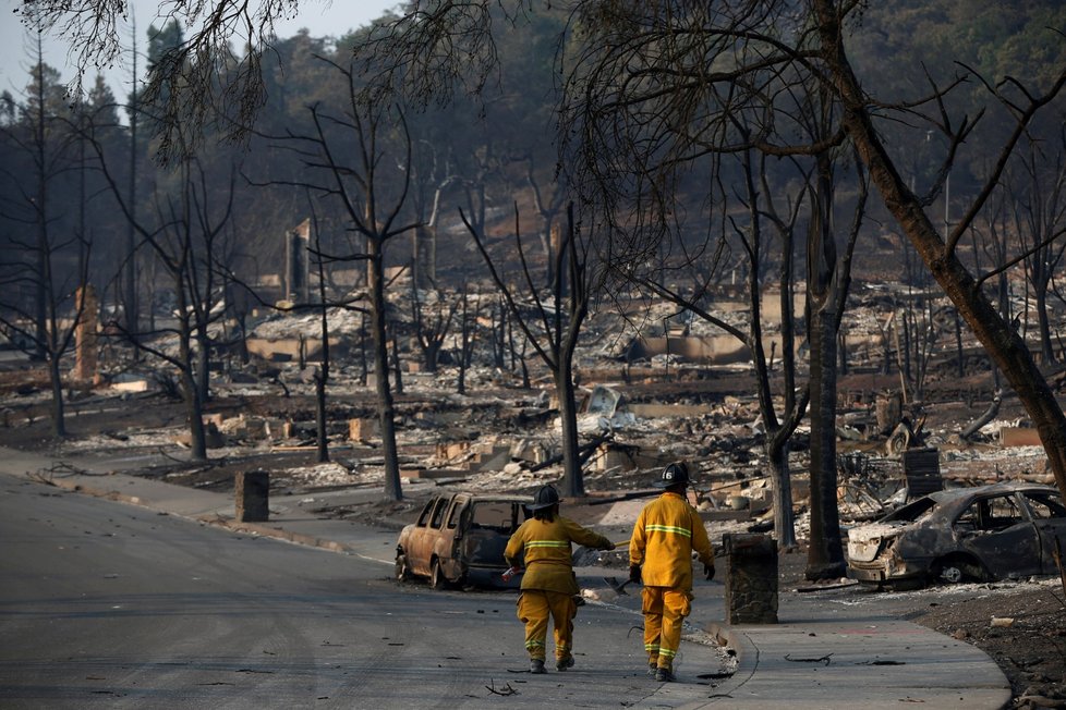 Požáry v Kalifornii si vyžádaly 35 mrtvých.