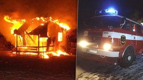 Svědectví o požáru chatky na Ústecku: Popálený a polonahý kluk běhal kolem, nešlo nic dělat