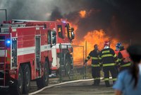 Ničivý požár v Olomouci: V chatce našli mrtvého muže