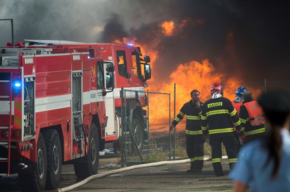 Požár odpadu u Kutné Hory