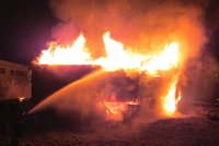 Zahradní chatka ve Zlíně shořela na troud, při požáru zemřel člověk