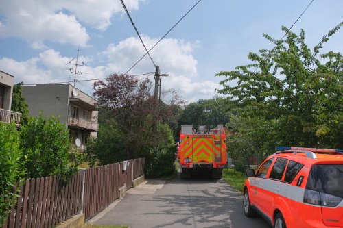 Se zapalovačem si hrály děti ve Skotnici na Novojičínsku. Rodinný domek byl plný dusivého dýmu a malý pes požár málem nepřežil.