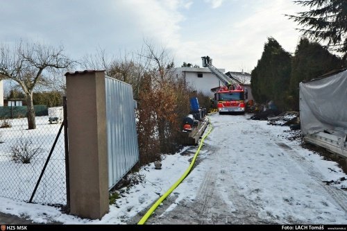 Hasiči na severu Moravy vyjížděli ve čtvrtek hned ke dvěma požárům novostaveb. Požáry vznikly kvůli chybě při topení.