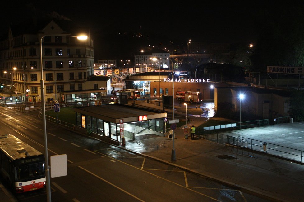 Osm lidí v ohnivém pekle v sousedství autobusového nádraží  zemřelo.