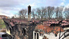 Smutné Vánoce Katčiny rodiny: Vyhořel jim dům v Rychvaldě, pomocnou ruku podalo město.