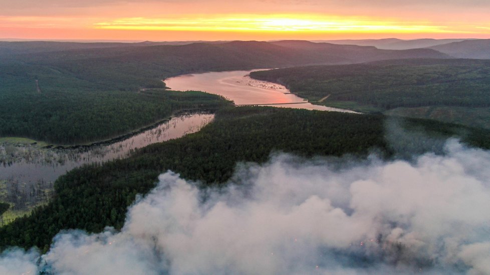 Jedovatý dým z požárů na Sibiři se šíří do Jakutsku