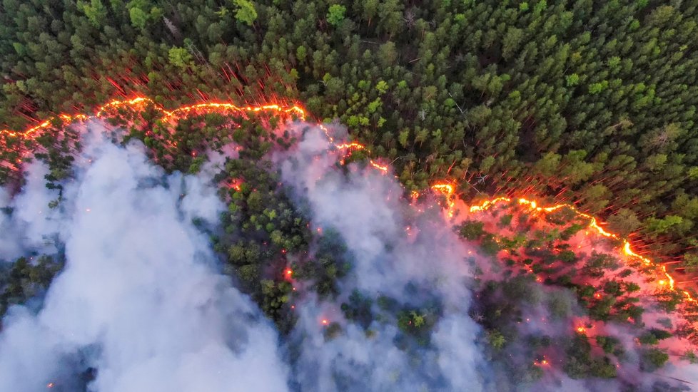 Jedovatý dým z požárů na Sibiři se šíří do Jakutsku