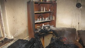 Při požáru rodinného domu uhořela žena!