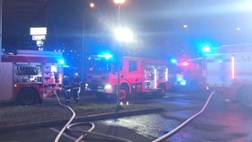 Muž úmyslně zapálil bar ve Zlíně.