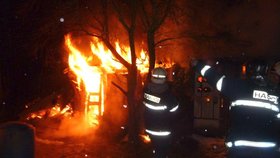 Požár rodinného domku na jihu Moravy měl tragickou dohru. (Ilustrační foto)