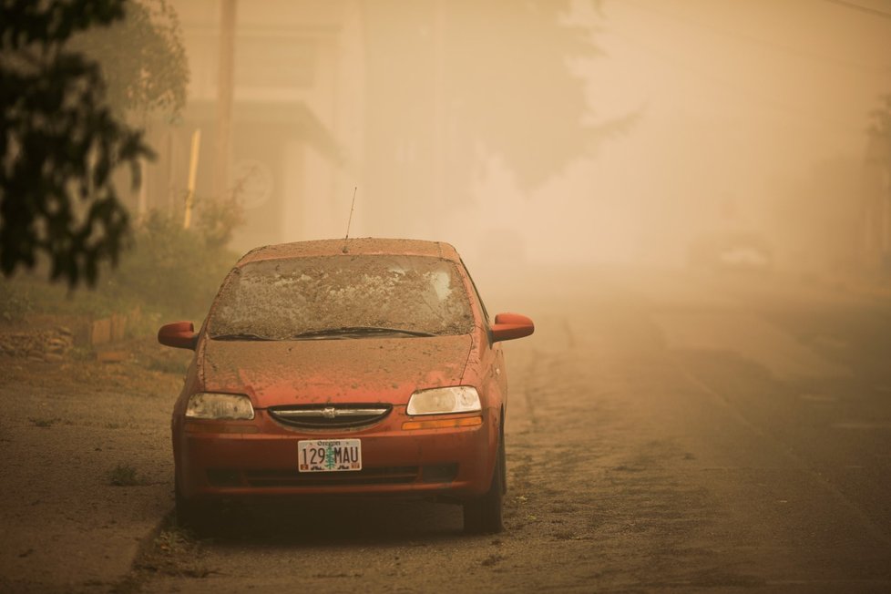 Ničivé požáry v americkém Oregonu (11. 9. 2020)