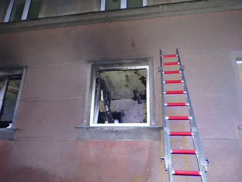 Při požáru v ostravské ubytovně v pátek hasiči evakuovali celkem 106 lidí včetně dětí.