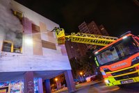 Ničivý požár v Ostravě: Uhořela zvířata ve zverimexu!