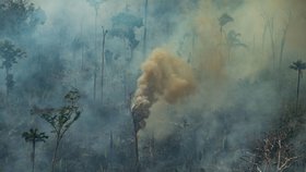 Požár lesa v Amazonii