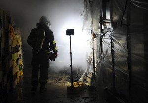 Poslední prosincovou sobotu vzplál plamenem skleník v Radotíně. Způsobená škoda sahá až ke 100 tisícům korun.