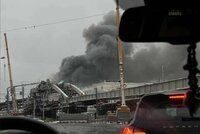 Mohutný požár v centru Moskvy: Pět mrtvých a jeden pohřešovaný, plameny zachvátily sklad