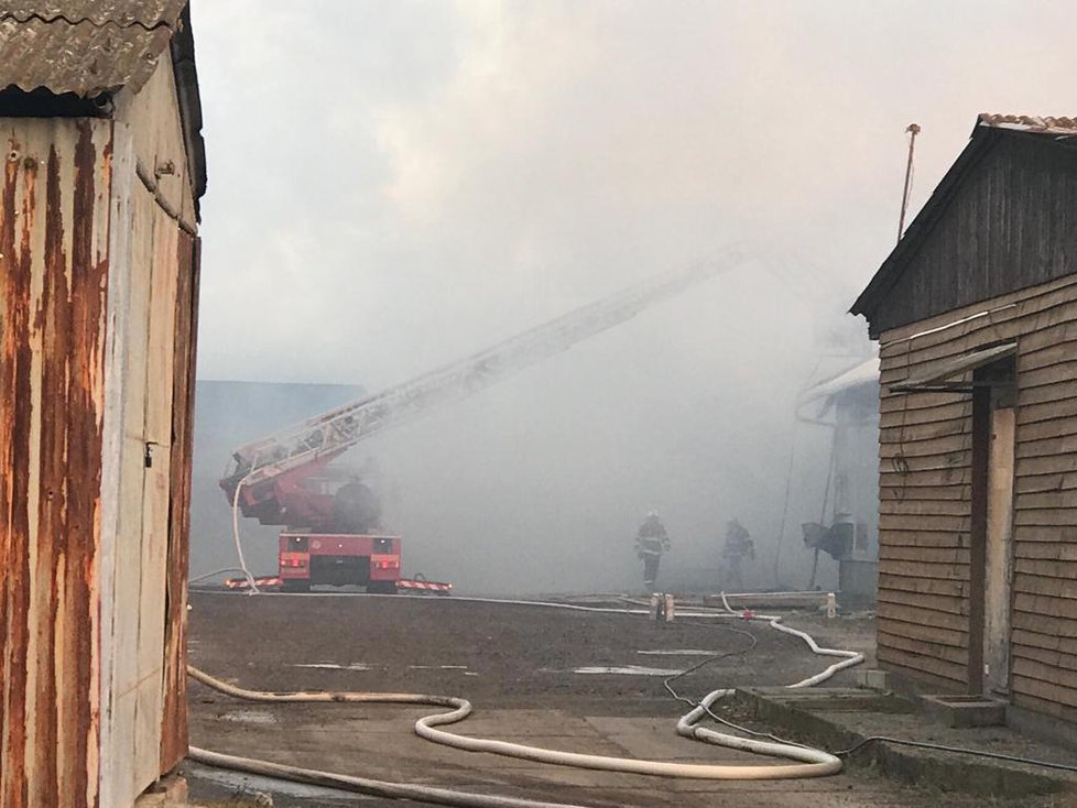 Požár skladu s pyrotechnikou v Horních Počernicích, 13. 12. 2018