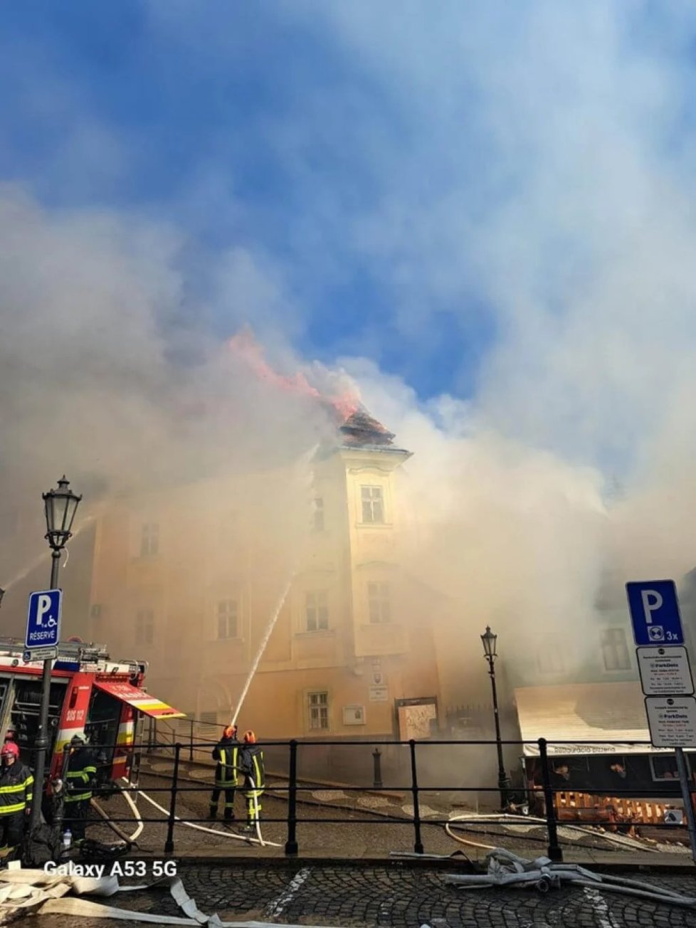 Požár v historickém centru Banské Štiavnice (18. 3. 2023)