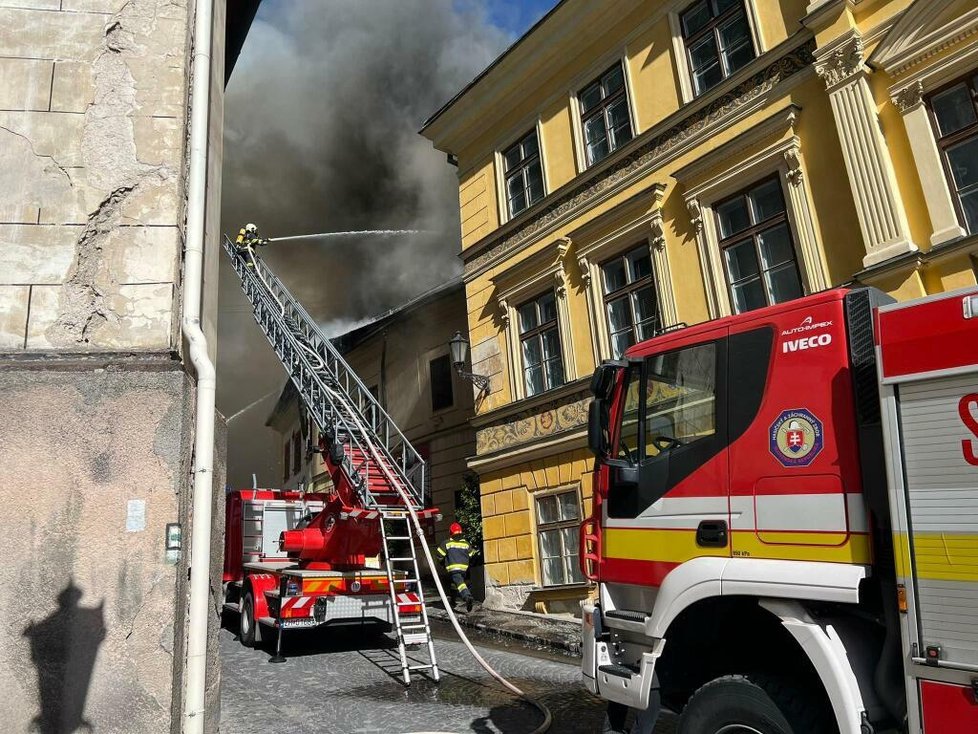 Požár v historickém centru Banské Štiavnice (18. 3. 2023)